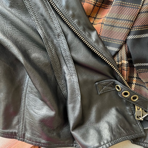 MIKA De Ja Vu - Real Genuine Calfskin Leather Jacket size Medium - Picture 4 of 7